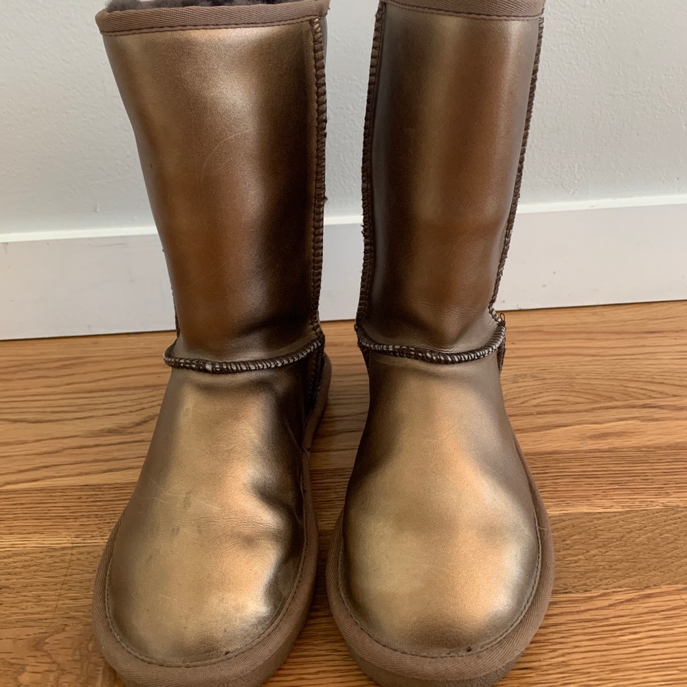 Like NEW Women’s UGGS
